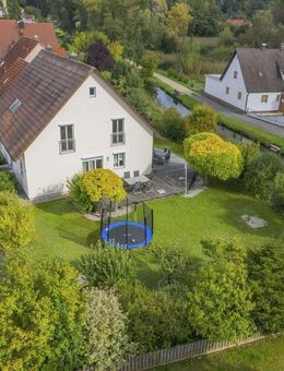 Tolles EFH, direkt an der Schambach gelegen, in idyllischer Lage von Schamhaupten - Altmannstein