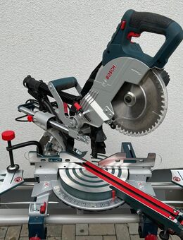 Kappsäge | Gehrungssäge | Paneelsäge inkl. Ständer | Marke: Bosch Professional – Miete - Unterpleichfeld