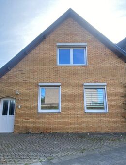 Charme trifft Moderne - Stilvolles Einfamilienhaus in Grevenbroich - Grevenbroich