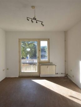 Ideale Kapitalanlage! 2-Zi-Whg mit Balkon in ruhiger Lage von Voerde - Voerde (Niederrhein)