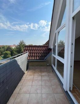 geräumige 3 Zimmer Maisonettewohnung mit Balkon in beliebter Lage - Leipzig
