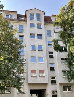 Schicke 2-Zimmerwohnung in unmittelbarer Schlossnähe - Berlin