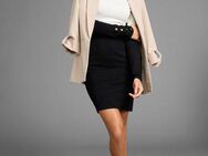 Laura Scott Strickkleid in spannender Bi-Color-Optik