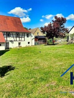 Einfamilienhaus mit angrenzendem Nebengebäude, Garage u. Traumgarten in der Elsteraue zu verkaufen! - Elsteraue