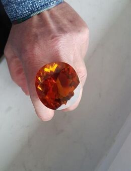 174 ct - Lupenreiner synthetischer Quarz, Ovalschliff,,Orange ( Citrin ) - Neubrandenburg