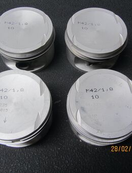 BMW Mahle Kolben 318IS usw. M42 Motor für 84,25mm Zylinder , 4 Stück - Duisburg