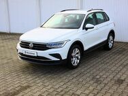 VW Tiguan, Life Travel A, Jahr 2022 - Moosburg (Isar)