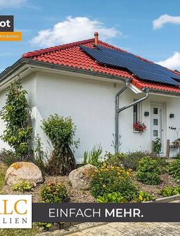 *Licht, Luft & Lebensqualität - moderner Bungalow aus 2022 auf gepflegtem Grundstück zu verkaufen* - Rosenow