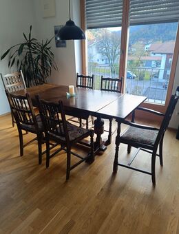 Esstisch mit 7 Stühlen und 3 Beistelltischen - Inzell