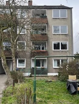 "Ideal für eine ältere Person" Schöne 3,5 Zimmer-Wohnung mit Balkon im EG in 47057 Duisburg-Neudorf - Duisburg