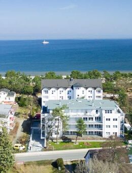 3-Zimmer-Dachgeschoss-Appartement mit Dachterrasse und teilweisem Seeblick fast am Strand von Heringsdorf - Heringsdorf (Mecklenburg-Vorpommern)