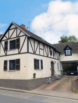 Gepflegtes Einfamilienhaus mit geräumiger Scheune - Niederzissen