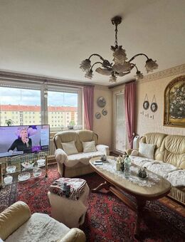 RESERVIERT!! 3-Zimmer-Wohnung in Nürnberg mit Balkon, Aufzug & Stellplatz - Nürnberg