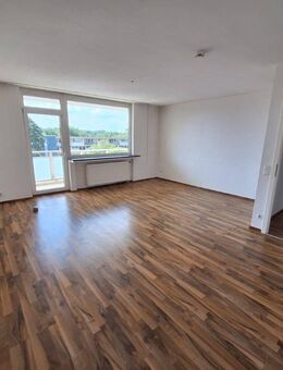 3 Raum Wohnung mit 2 Balkonen + 2 Monate mietfrei - Bochum