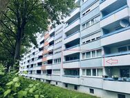 Bezugsfreie 4,5-Zimmer-Stadtwohnung mit Balkon und EBK in Waiblingen - Waiblingen