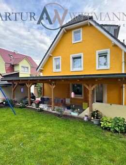 Platz für alle - großzügiges Familienhaus in zentraler, ruhiger Lage - Lahr (Schwarzwald)