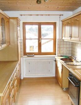Ländliches Wohnen im Außenbereich bei Altusried/Oberallgäu 5 Zimmer mit Balkon und Gartenanteil - gerne an junge Familie - Altusried