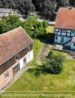 Fachwerkidylle auf 3.000?m² - Haus mit Nebengebäuden in sehr gepflegtem Zustand in Rägelin - Temnitzquell
