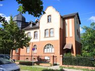 Bildschöne 2,5 Zimmer-Dachgeschosswohnung von 1906 mit Loggia in Spitzenwohnlage von Finkenkrug - Falkensee