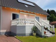 Zum Verkauf steht ein charmantes Zweifamilienhaus mit zwei separaten Wohneinheiten in Tandern. - Hilgertshausen-Tandern