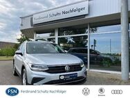 VW Tiguan, 2.0 Active, Jahr 2022 - Demmin
