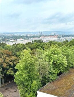 Hoch hinaus - 3 Zimmer mit tollem Blick über die Stadt - Regensburg