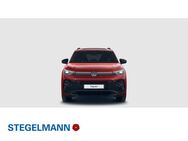 VW Tiguan, 1.5 l eTSI OPF R-Line, Jahr 2022 - Lemgo