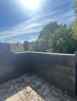 Mit Balkon! Gepflegte 3-Zi-Whg in ruhiger Lage in Altendorf - Essen