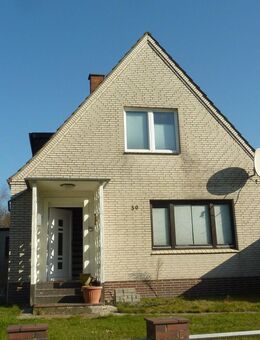 Haffkrug, EFH mit Nebengebäuden und Garage in Strandnähe - Scharbeutz