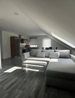 Neubauhighlight: 4-Zimmer-Dachgeschosswohnung mit Weitblick - Weikersheim