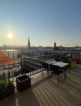 helle 2 ZKB-Mietwohnung mit 40 m² Dachterrasse - Saarbrücken