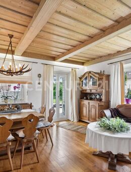 Wohnfläche XXL mit Potential: 3 separate Einheiten mit Garten und Garage! - Mühldorf (Inn)