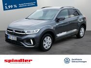 VW T-Roc, 1.5 TSI R-Line Black, Jahr 2024 - Kreuzwertheim