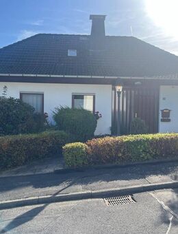 Exklusives Wohnhaus mit Garage im sonnigen Beiershausen - Bad Hersfeld