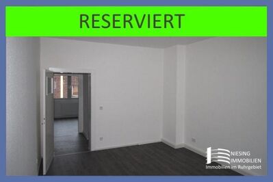 *** RESERVIERT *** Wohn-/Essküche - Komplett renovierte helle 3,5 R.-Wohnung inkl. neuer Einbauküche