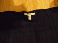 Eine schöne schwarze Hose aus sehr schönem Stoff, mit Stretch und zusätzlichen schwarzen Streifen - Recklinghausen