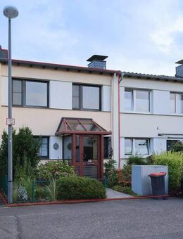 Rohdiamant bereit für den letzten Schliff - Langenfeld (Rheinland)