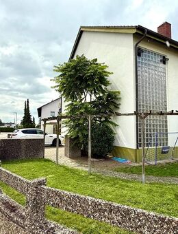 Gepflegtes Dreiparteienhaus in bevorzugter Lage - voll vermietet - 2 Garagen - 4 Stellplätze - Speyer