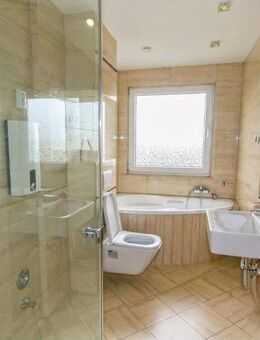 OBERHAUSEN HOLTEN: Charmante Wohnung 3-Zimmer-Wohnung mit 81 m² Ihr neues Zuhause wartet! - Oberhausen