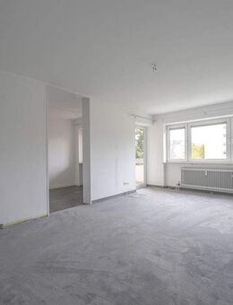 SOPART IMMOBILIEN - Zentrale 3-Zimmer-Wohnung mit modernem Bad, EBK und zwei Balkonen in Germering - Germering