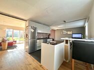 DHH in Top Lage von Refrath mit guter Substanz und viel Potenzial. - Bergisch Gladbach