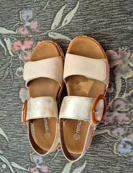 1 Paar Damen Sandalen von Remonte mit Klettverschluss - Dresden