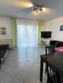 1 Zimmer in einer gemischten 3er WG - Konstanz Uni nähe (kompl. möbliert) - Konstanz