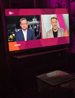 Samsung QR 55 QLED- Fernseher mit Samsung Soundbar Q800A - Kassel Bad Wilhelmshöhe