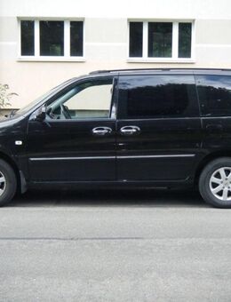 Verkaufe Kia Carnival Lederausstattung Dieselpartikelfilter grüne Umweltplakette TÜV 9 / 2025 - Leipzig