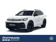 VW Tiguan, 1.5 l R-Line eTSI OPF, Jahr 2022 - Haiger