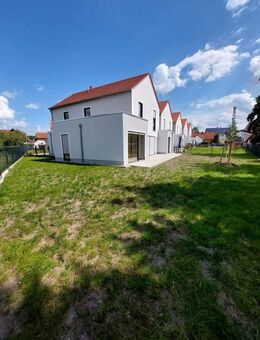 Reihenhaus (Neubau) mit Garage u.amp; Garten - Lübbenau (Spreewald)