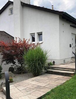 solides EFH für Individualisten - provisionsfrei, mit Garten, viel Platz, 10 km nach Regensburg - Bad Abbach