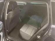 VW Passat Variant, 1.5 TSI Business Passat O, Jahr 2023 - Reutlingen