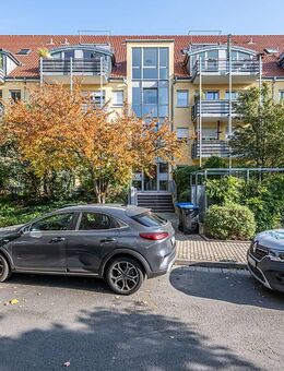 Maisonette im Dachgeschoss mit TG-Stellplatz in sehr gepflegter Wohnanlage mit Aufzug. - Dresden